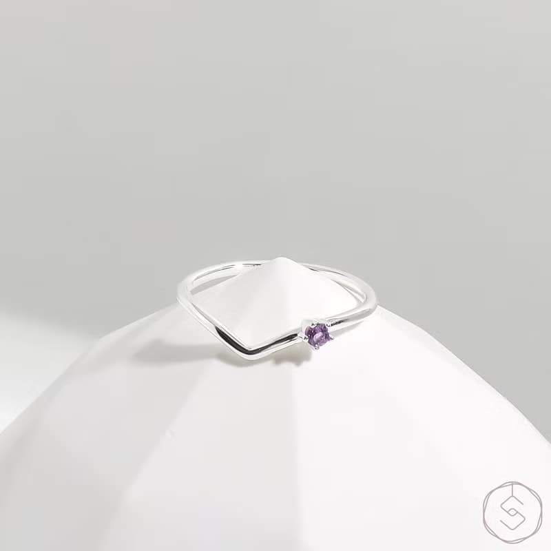繆思MUSE | 紫水晶 S925純銀 | 經典V型戒