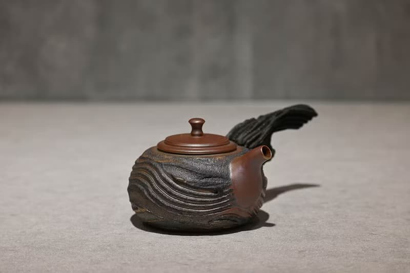 | 245cc | 柴燒仿生木紋側把茶壺 茶壺 柴燒壺【臻麟陶藝】