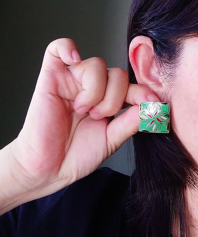 Vintage Jewelry 西洋古董飾品 景泰藍 綠底摩登 針式耳環