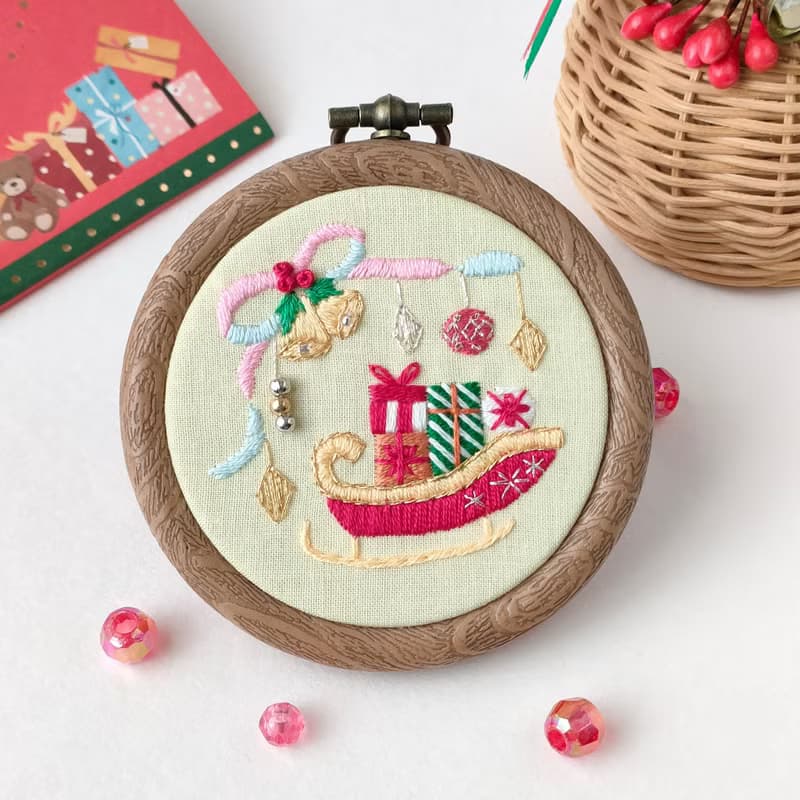 クリスマスの準備はOK刺繍フレーム　ファブリックパネル　刺繍タペストリー