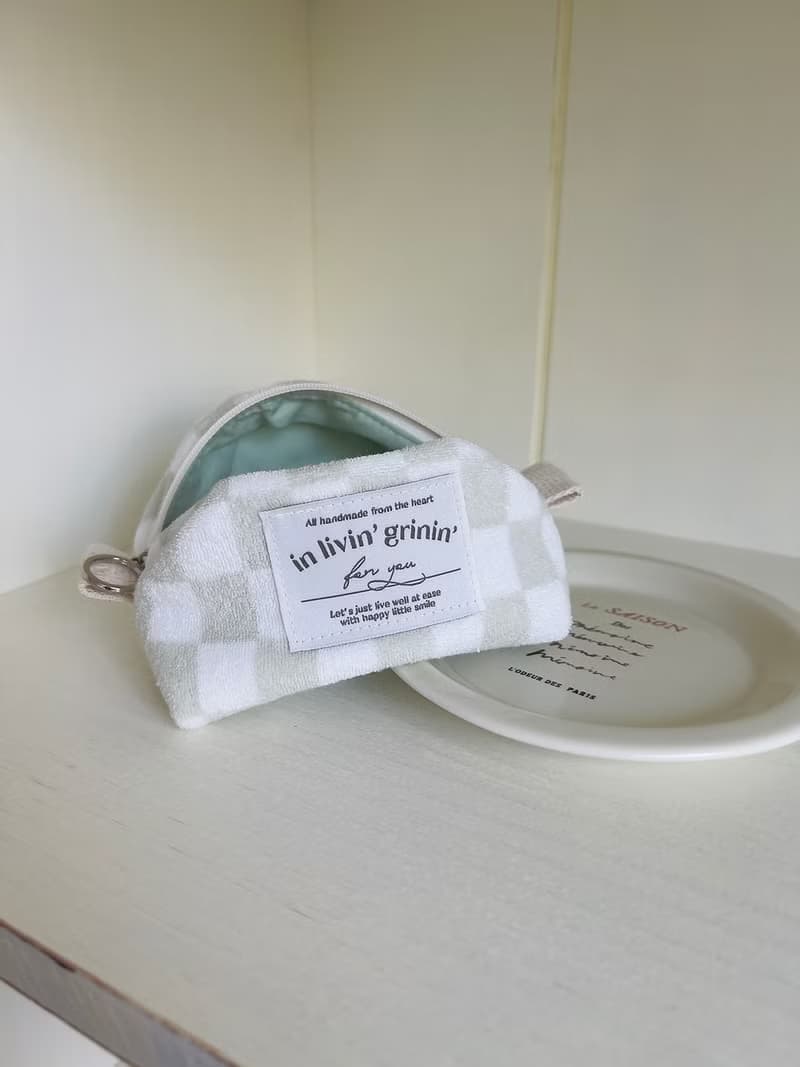 terry checker pouch S_soft sage