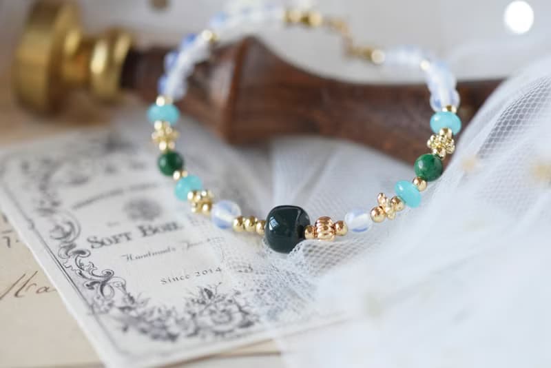 晴雨。阿拉善 蛋白石 天河石 鉻雲母 14KGP 天然石水晶 手鍊