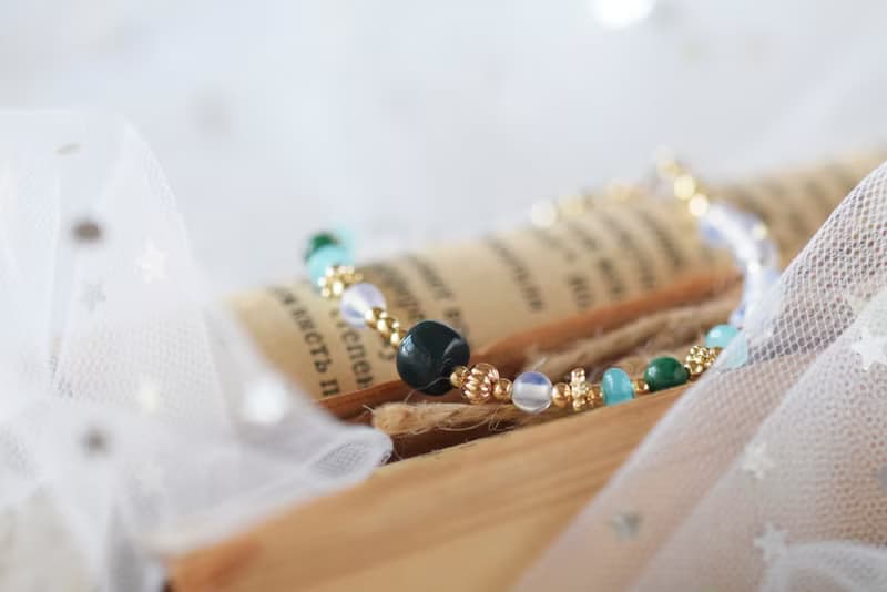 晴雨。阿拉善 蛋白石 天河石 鉻雲母 14KGP 天然石水晶 手鍊