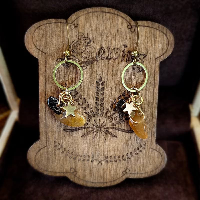 日月星光 | 骨幹水晶 | 黑金超七 |