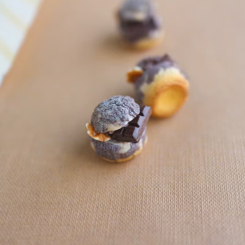巧克力菠蘿泡芙 耳環 單支 單顆 仿真食物 Choux au Craquelin