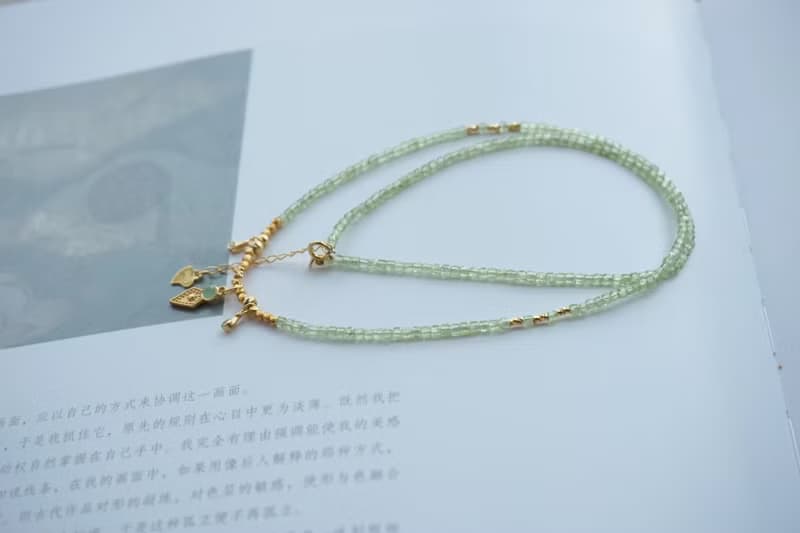 天然橄欖石項鏈女款小眾氣質鎖骨鏈頸鏈高級感輕奢百搭搭925配件