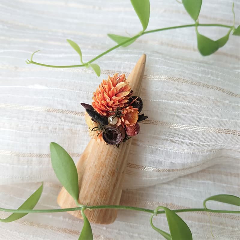 乾燥永生花戒指 /戒圍可調 /橘色系 /多種果實與花朵