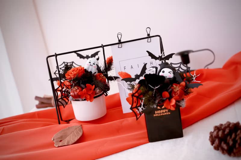 惡魔的微笑。桌禮 永生花 節慶 萬聖節 鞦韆