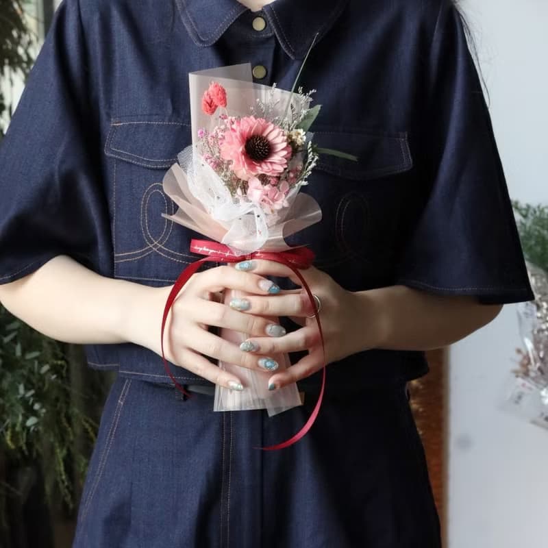 伴伴 | 繁星款乾燥擴香小花束( 附提袋 ) 畢業花束 畢業季 乾燥花
