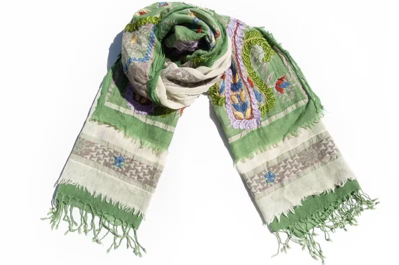喀什米爾Cashmere/水煮羊毛披肩/針織圍巾/刺繡圍巾/羊絨披巾-花
