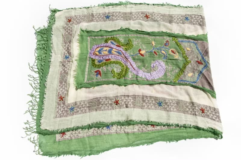 喀什米爾Cashmere/水煮羊毛披肩/針織圍巾/刺繡圍巾/羊絨披巾-花