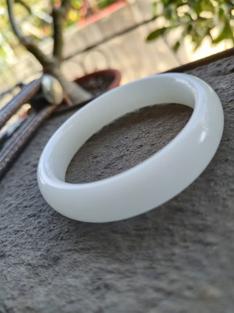 Miss feng天然石-白玉和田手鐲