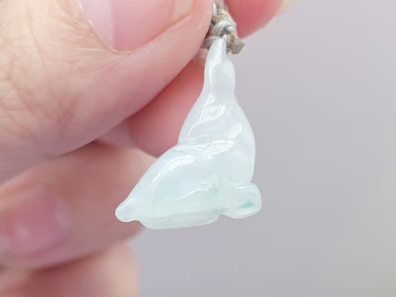 【親翠】天然翡翠 冰飄花 || 俏皮可愛回頭兔 || 項鍊  生肖兔