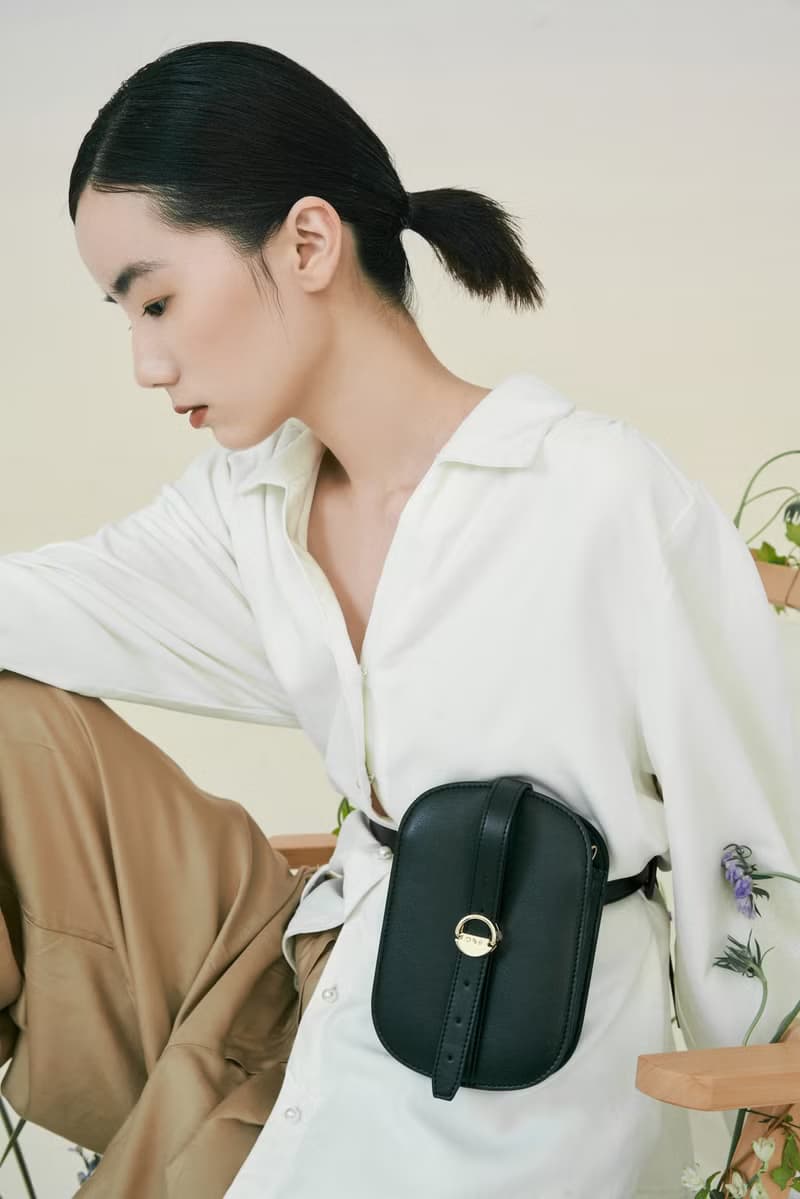 Hay Bag 素皮革 小圓包 斜背包 側背包 腰包 黑色