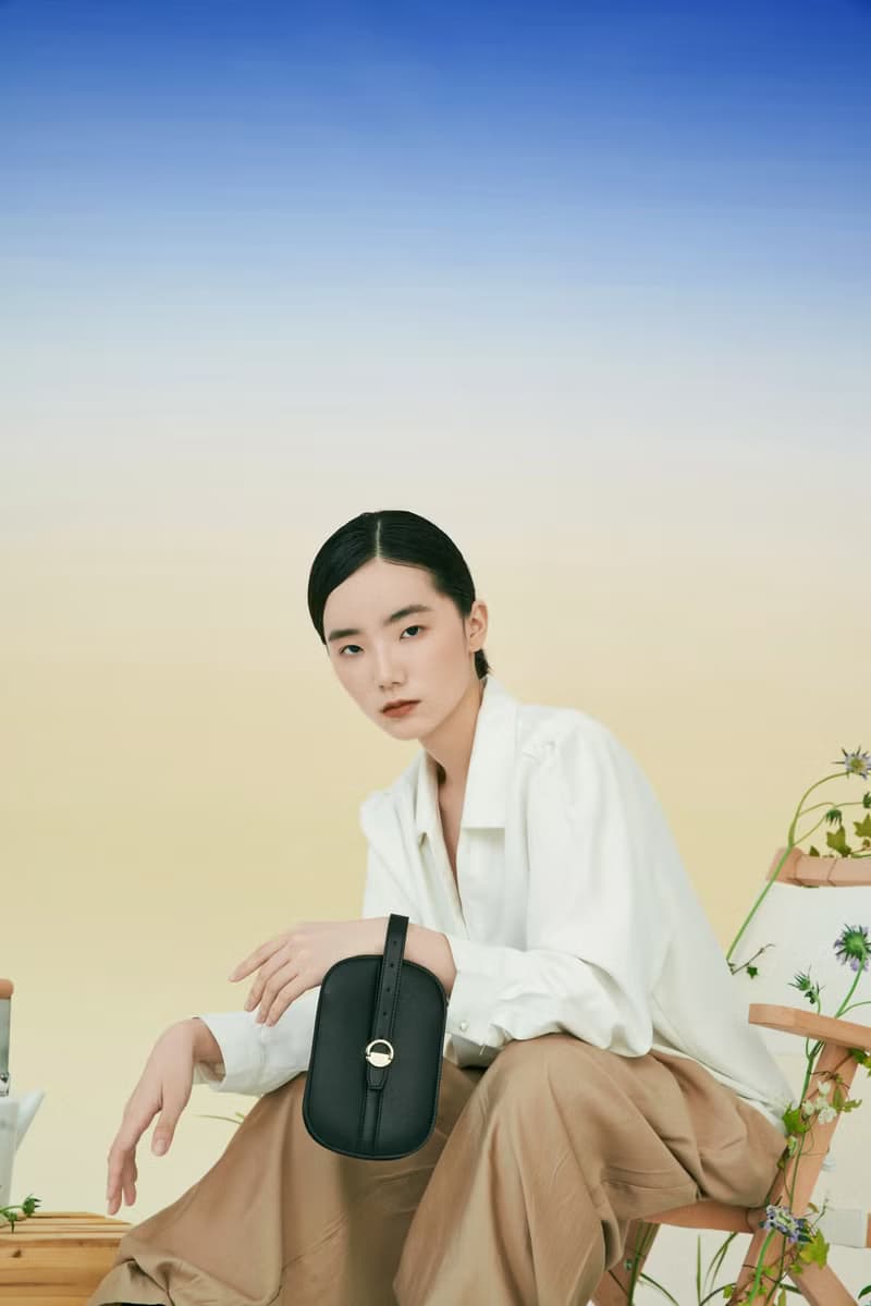 Hay Bag 素皮革 小圓包 斜背包 側背包 腰包 黑色