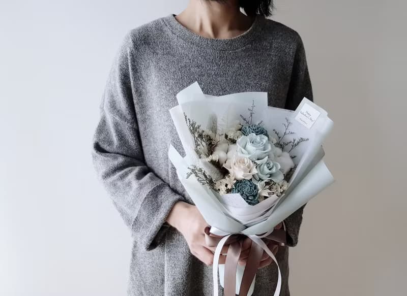 情人節|永生花+乾燥花│藍白玫瑰永生乾燥花花束│不凋花│