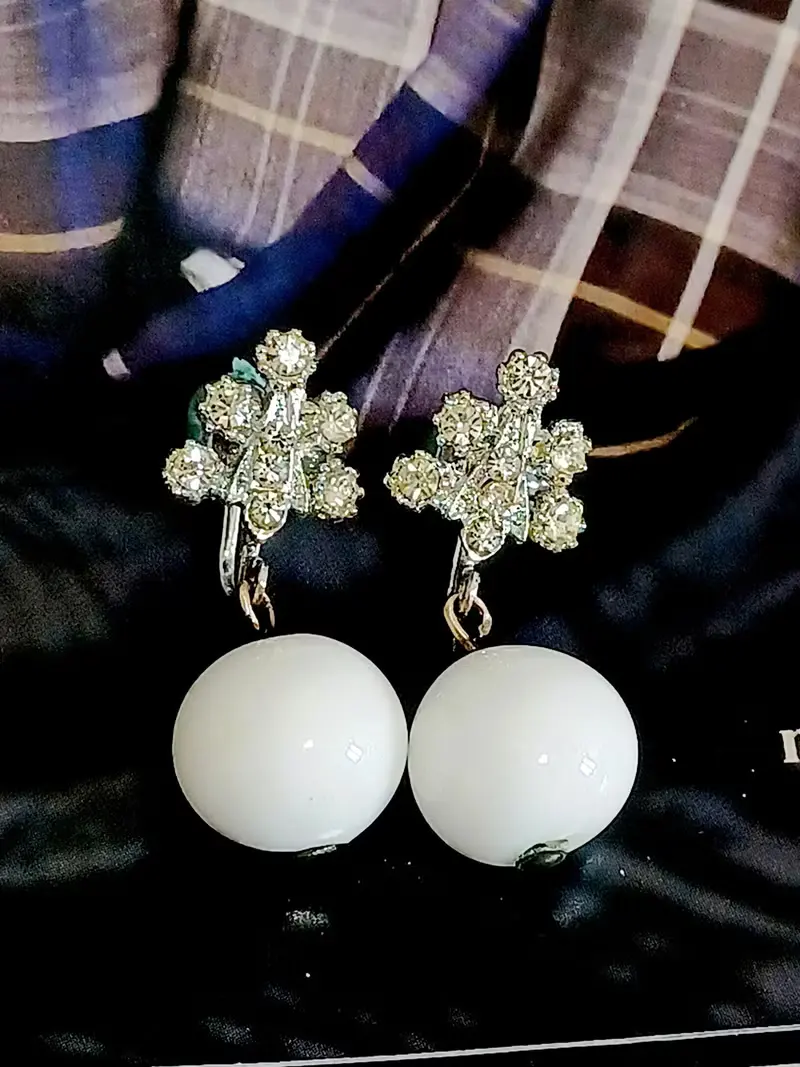 vintage jewelry  典雅萊茵垂墜串珠 夾式耳環