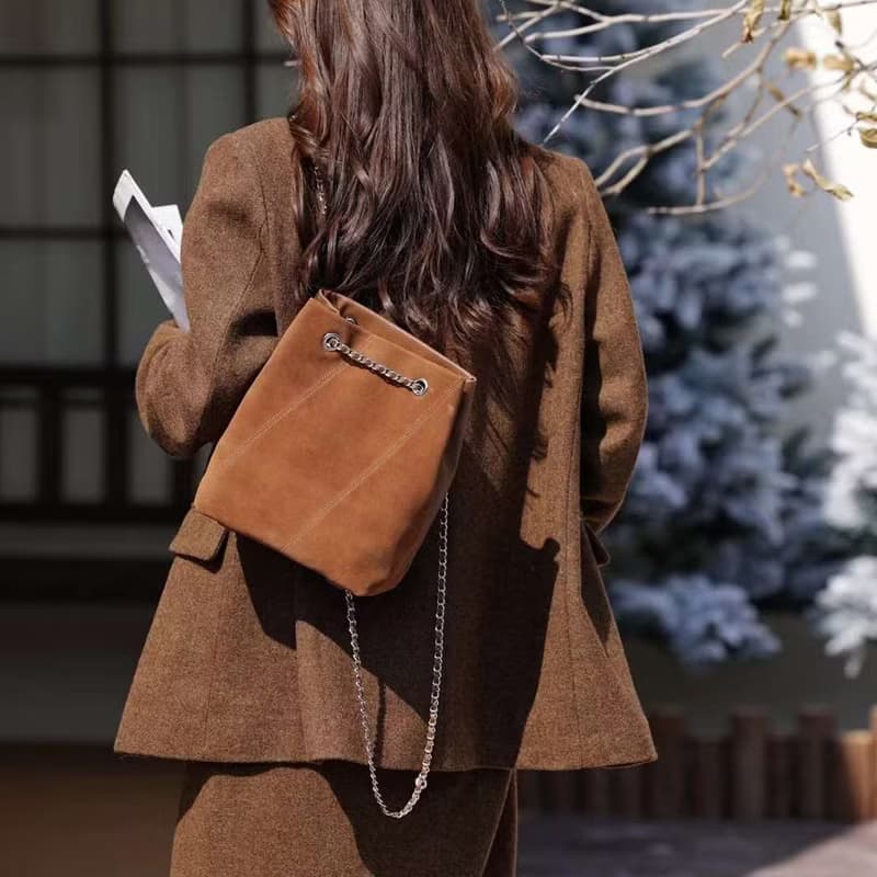 手提包 + 雙肩後背包 + 單肩包 + 斜挎包 真皮多功能女包 牛皮包