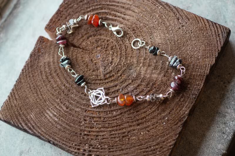 Root chakra stones bracelet, silver 925, carnelian, garnet, obsidian, tourmaline