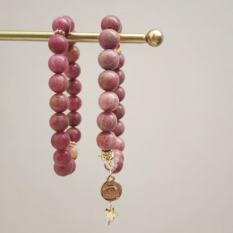 草莓拿鐵 薔薇輝/紅膠花/白水晶/月光石 天然石手鍊