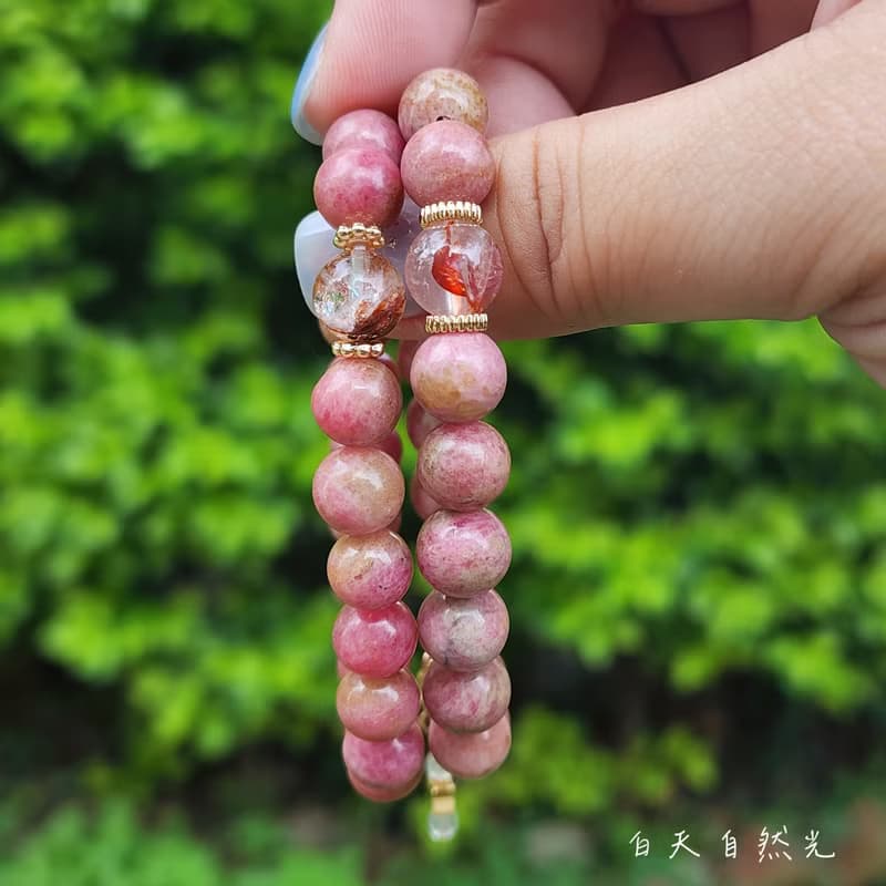 草莓拿鐵 薔薇輝/紅膠花/白水晶/月光石 天然石手鍊