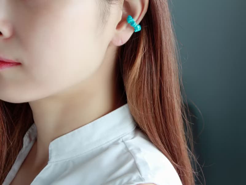 14kgf-sleeping beauty turquoise earcuff