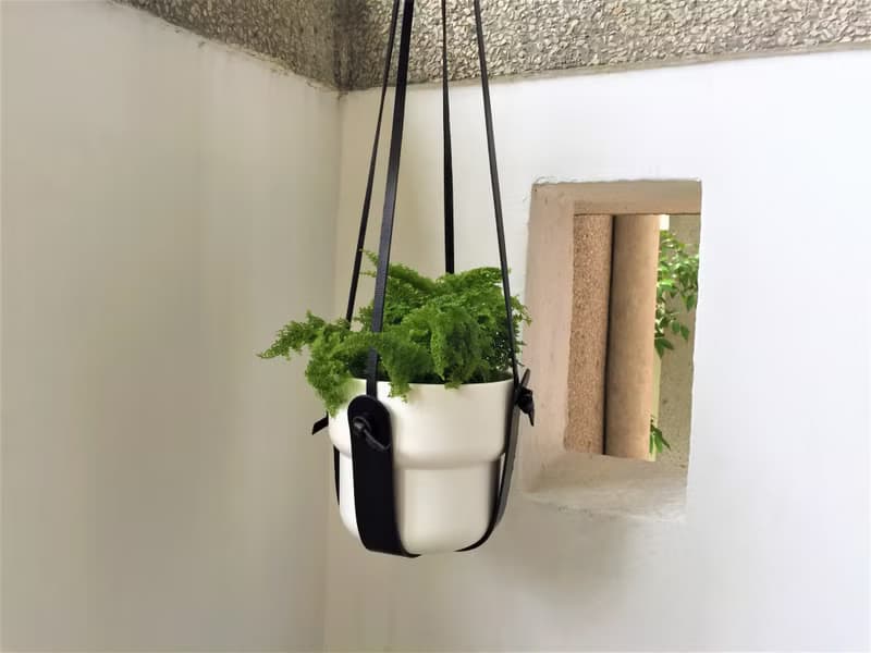 陽台垂吊花盆掛架//花盆架懸掛式//花盆吊架//喬遷/搬家禮物推薦