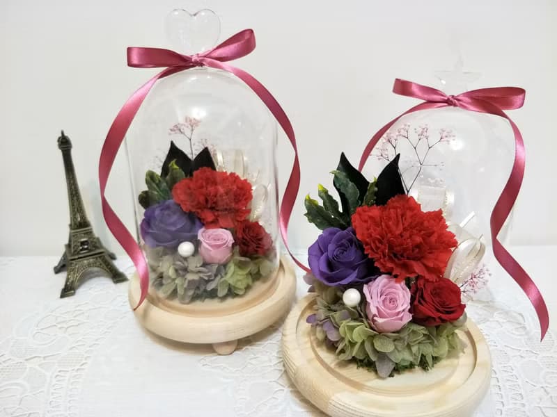 l 溫馨の夜康乃馨 玻璃罩燈飾燈 l *母親節*不凋花*永生花