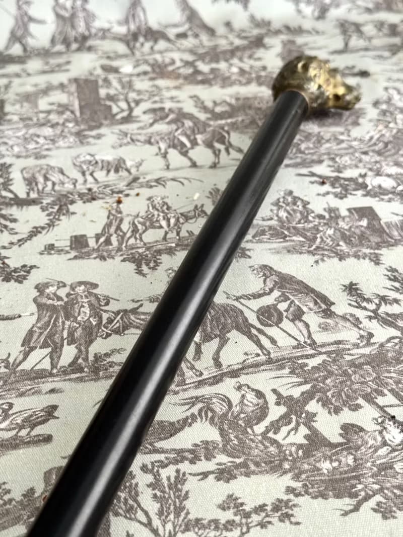40838-經典法國古董銅獅頭典雅黑色木頭拐杖