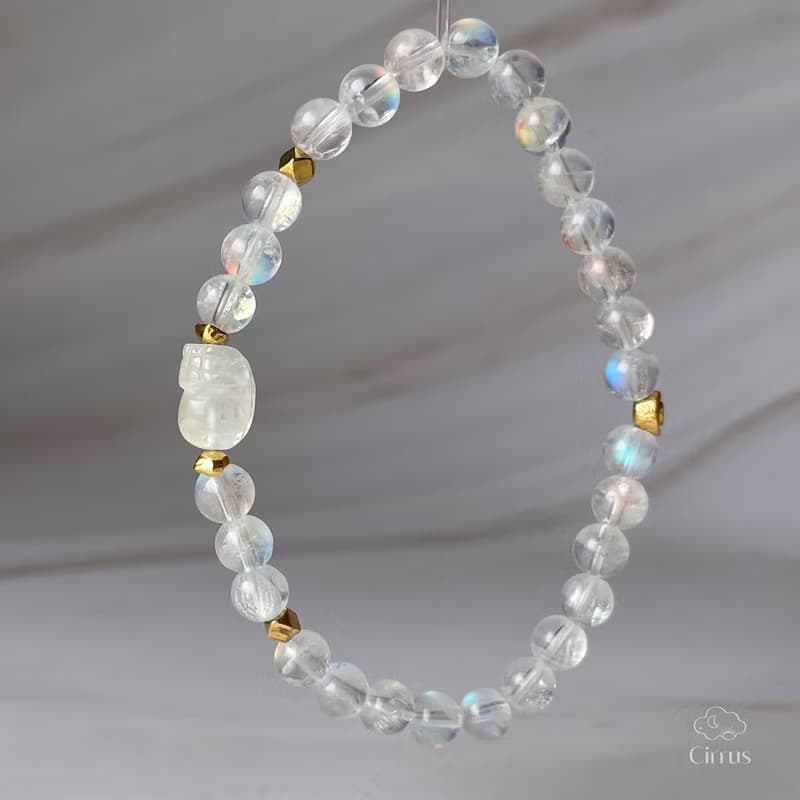 內在的聲音|馬島月光石|馬島月光貔貅|純銀鍍K金|水晶手鍊|A45-L