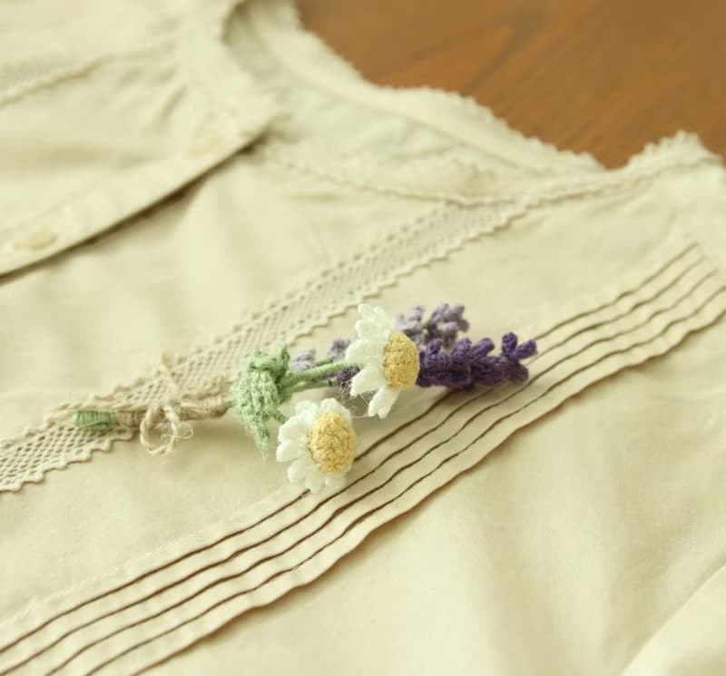 薰衣草 洋甘菊 花束胸針 S 人手鉤針編織 日本天然麻線 清新脫俗