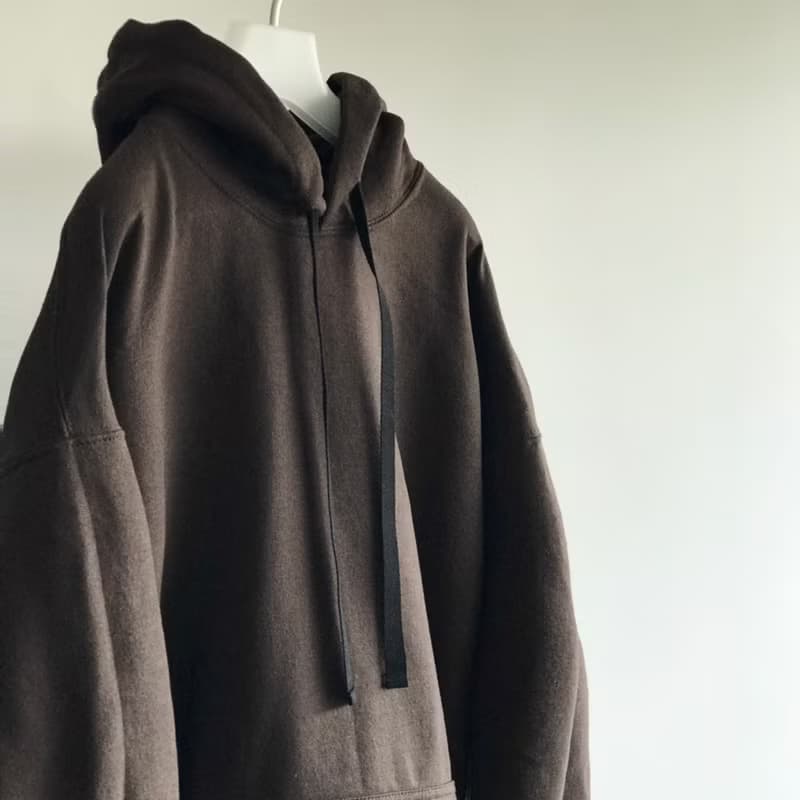 Big silhouette hoodie / choco brown / plain / hand embroidery / unisex