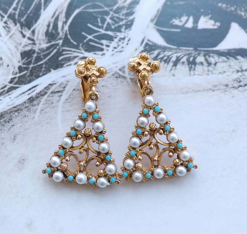 Vintage Jewelry 西洋古董飾品 FLORENZA 細緻三角繞珠 夾式耳環