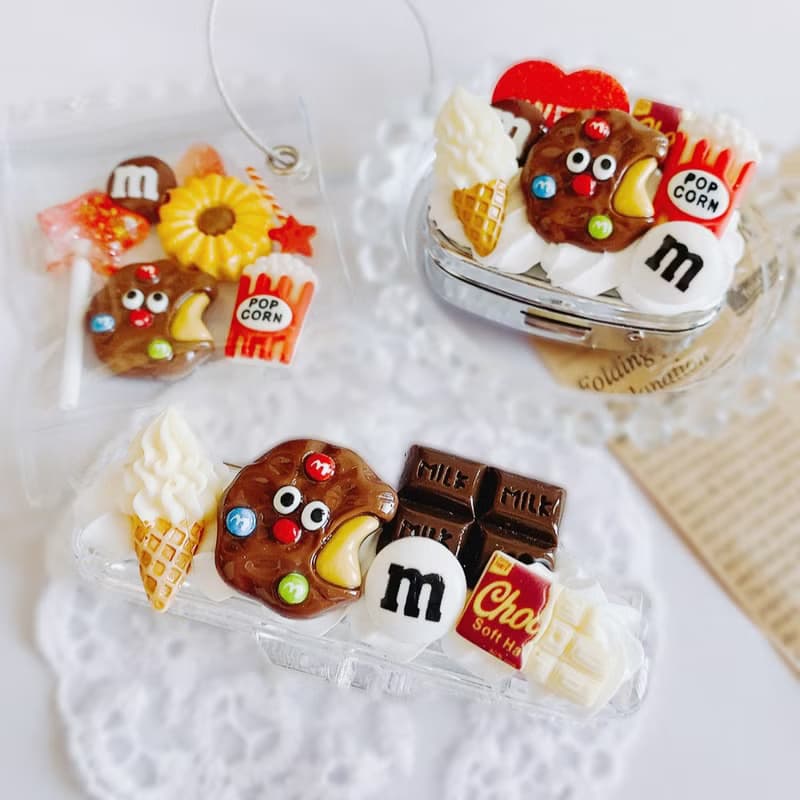 お菓子のピルケース