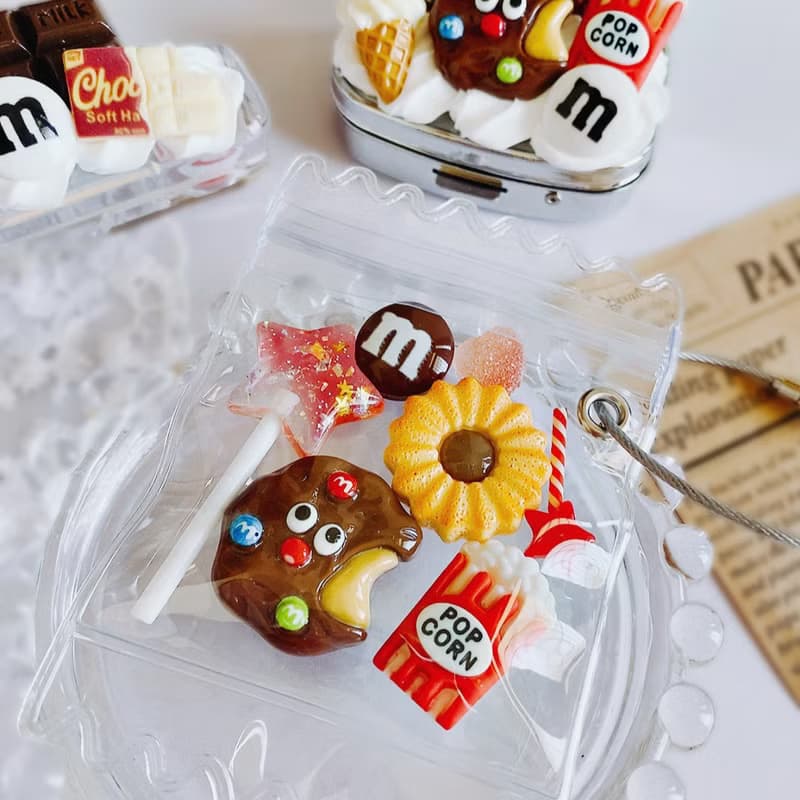 お菓子のピルケース