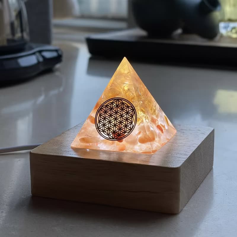 【白水晶+黃水晶+紅兔毛】奧根能量塔Orgonite (6cm/5cm/4cm)