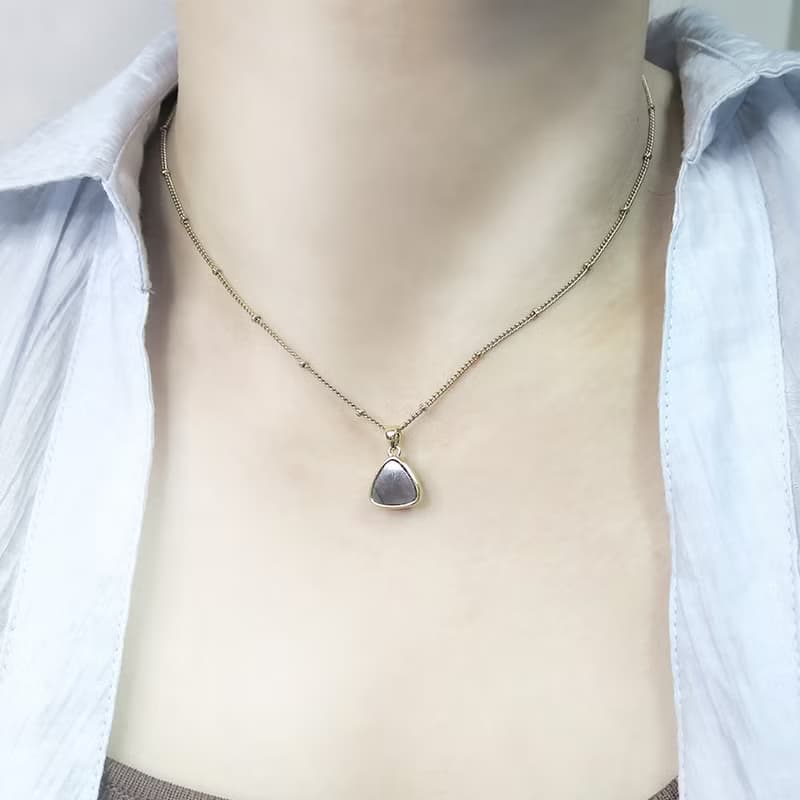 VIIART。雙生子。紅瑪瑙貝殼古著金項鍊|鎖骨鏈雙面兩用三角糖塔