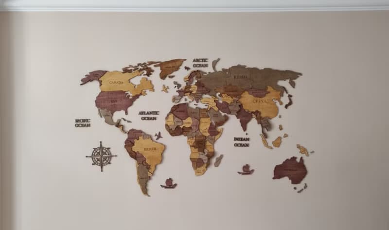 Anti-Allergic (2) Painted World Map-Wall Decoration for Homes and Offices
