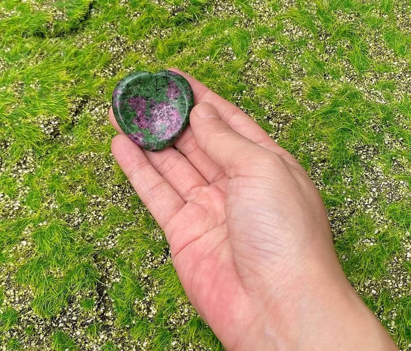 天然能量紅綠寶石小小愛心消磁盤x天然水晶消磁石凈化充電套組