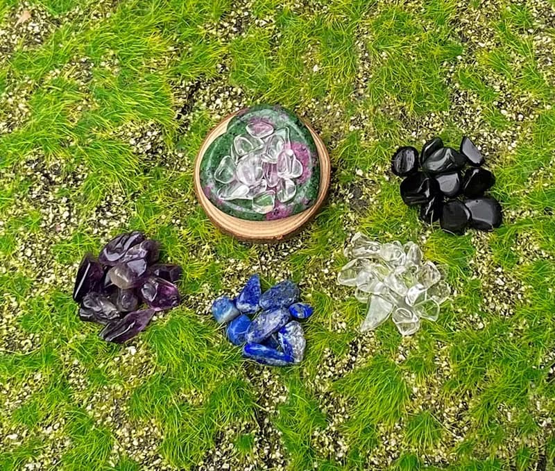 天然能量紅綠寶石小小愛心消磁盤x天然水晶消磁石凈化充電套組