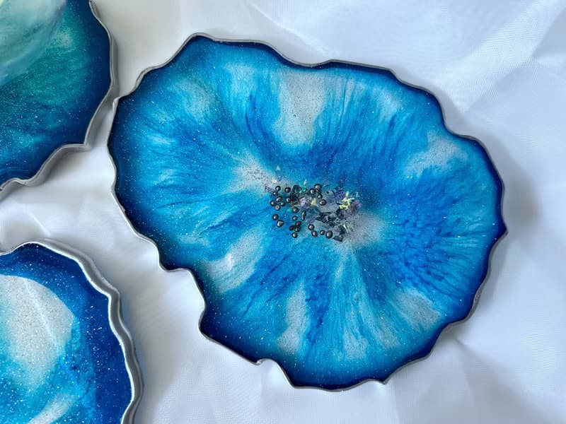Aizen Blue agate geode coaster for table ware. 廚房收納 樹脂畫 杯墊 結婚禮物 茶具 托盤 喬遷禮物 藍染