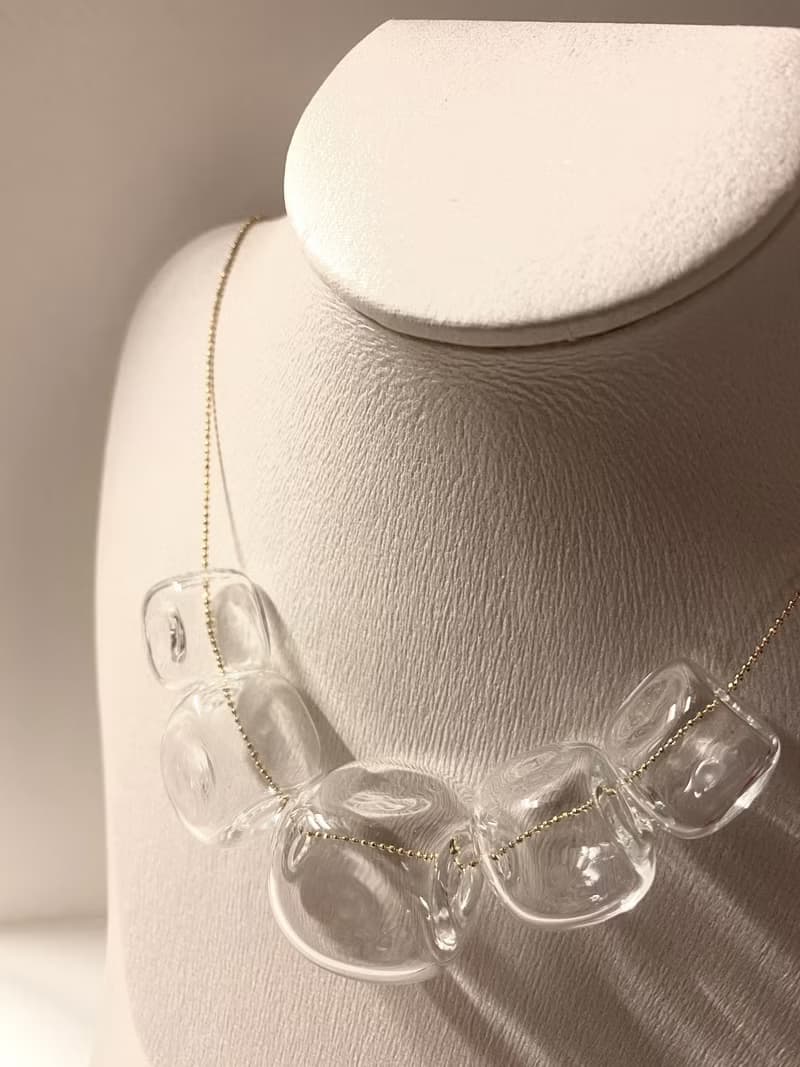 簡約漸層空氣感方形玻璃項鏈 / 頸鏈