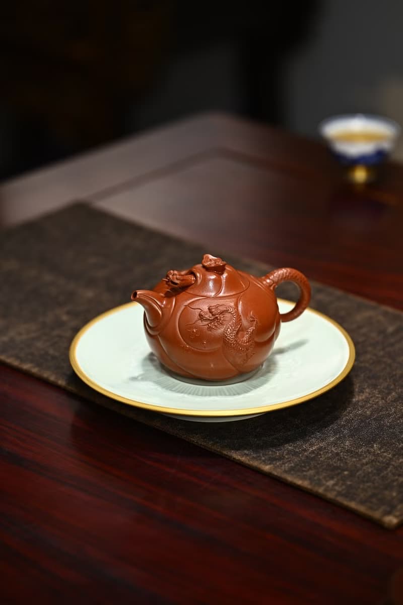 魚化龍 全手工 中青實力派王剋剋作品 容量210cc 原礦朱泥雨夜觀