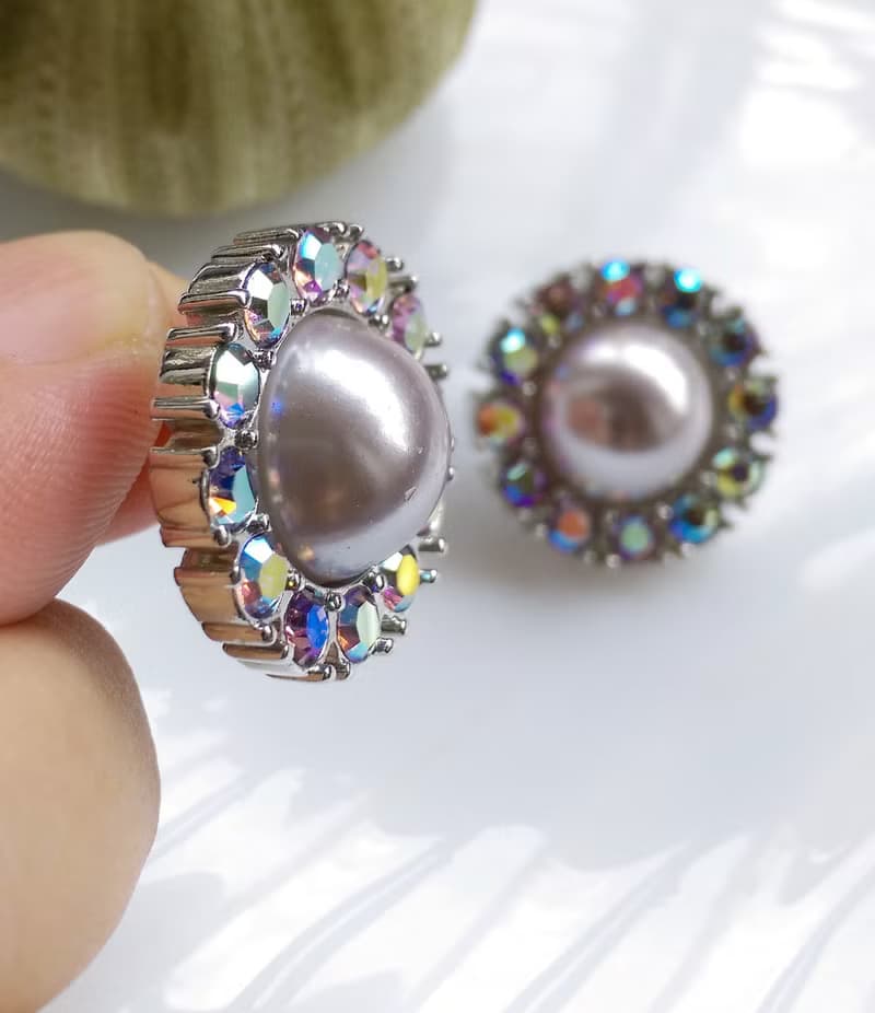 Vintage Jewelry 西洋古董飾品 經典 炫麗 針式耳環