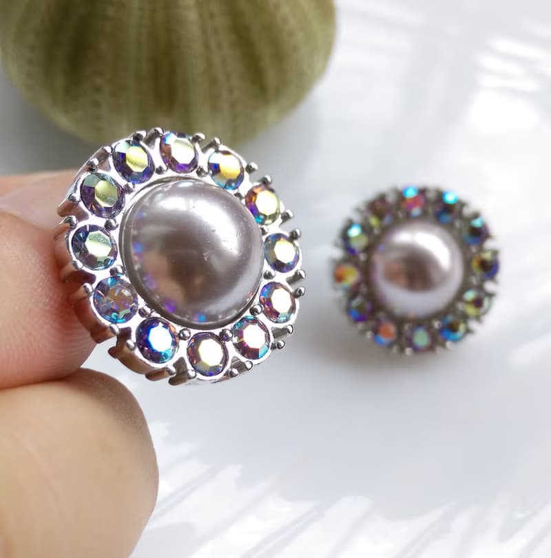 Vintage Jewelry 西洋古董飾品 經典 炫麗 針式耳環