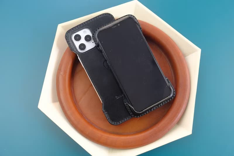 【母親節禮物】iPhone 半包真皮防摔手機殼