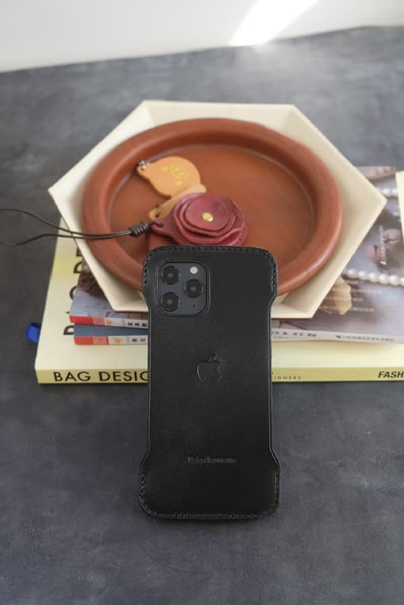 【母親節禮物】iPhone 半包真皮防摔手機殼