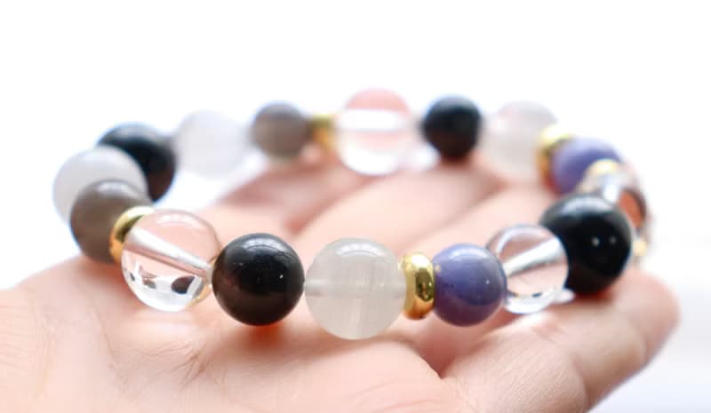 天然石黑瑪瑙與坦桑石手鍊　護身符能量石手鍊