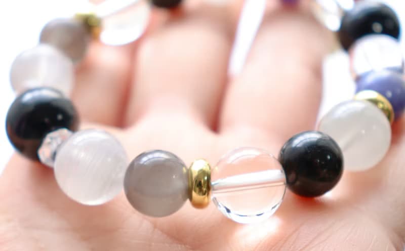 天然石黑瑪瑙與坦桑石手鍊　護身符能量石手鍊