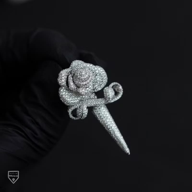 Wbj滿鑲嵌玫瑰劍 玫瑰花吊墜